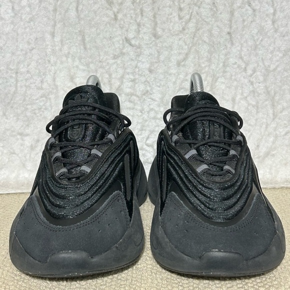 Adidas Originals Mens Ozelia Core Black Carbon Training Sneakers Shoes SZ US 7 - Picture 3 of 11